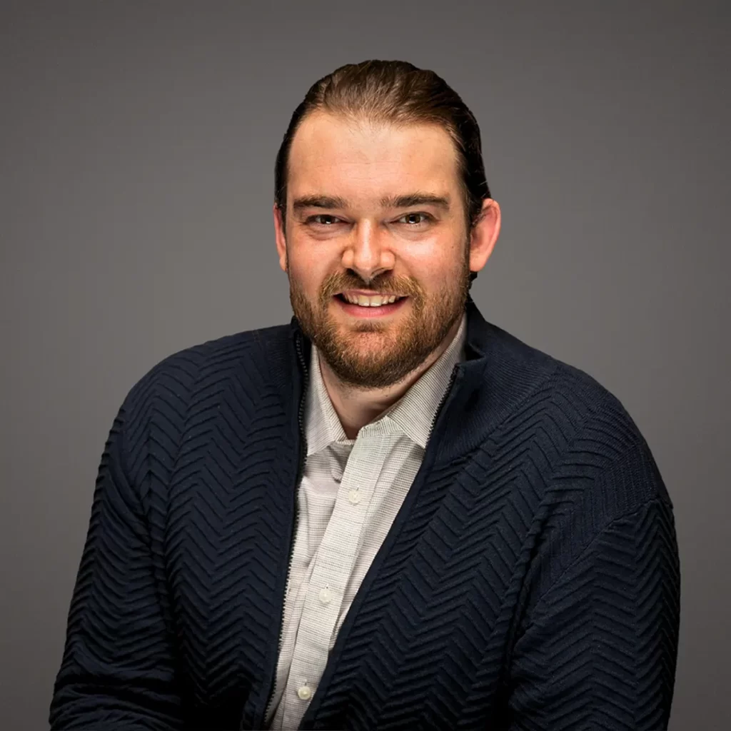 Cameron Male Therapist and Counsellor Winnipeg Manitoba Profile