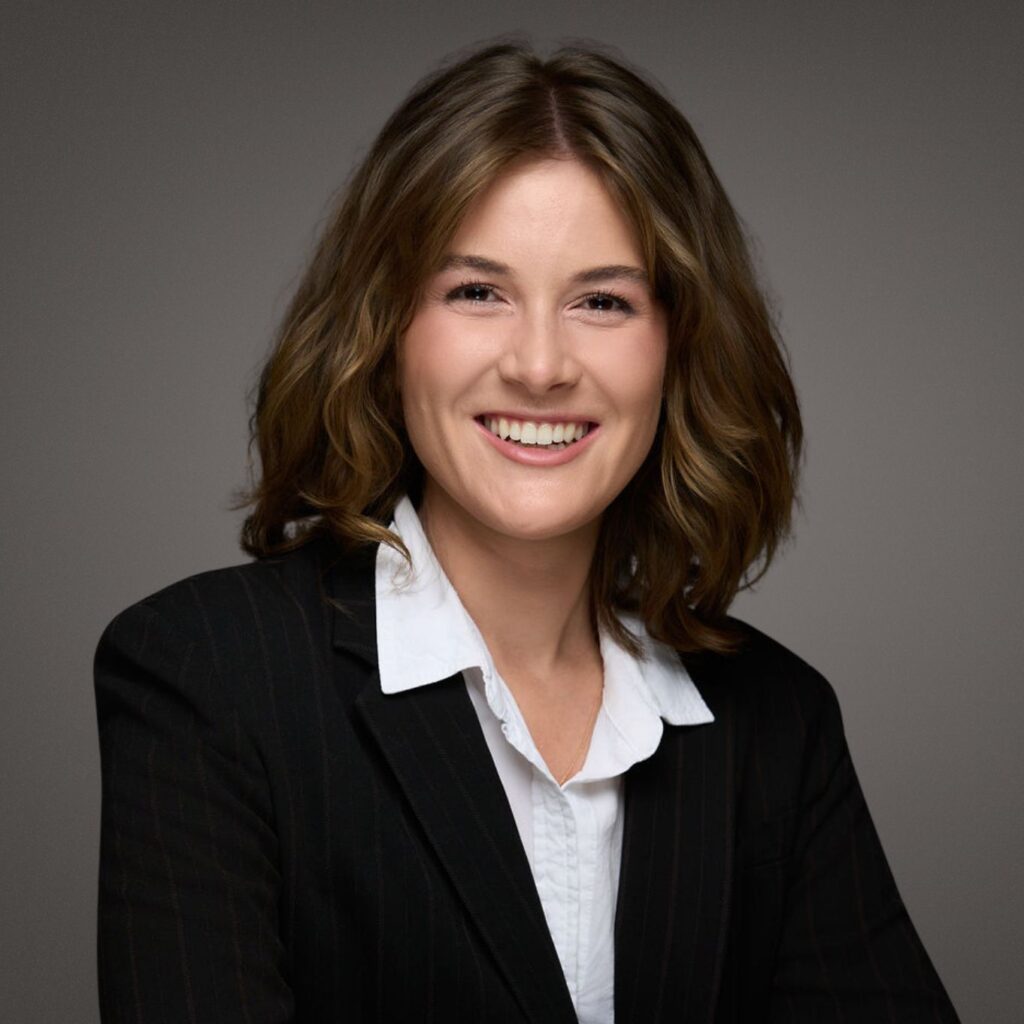 Caitlin Taylor female Therapist and Counsellor Winnipeg Manitoba